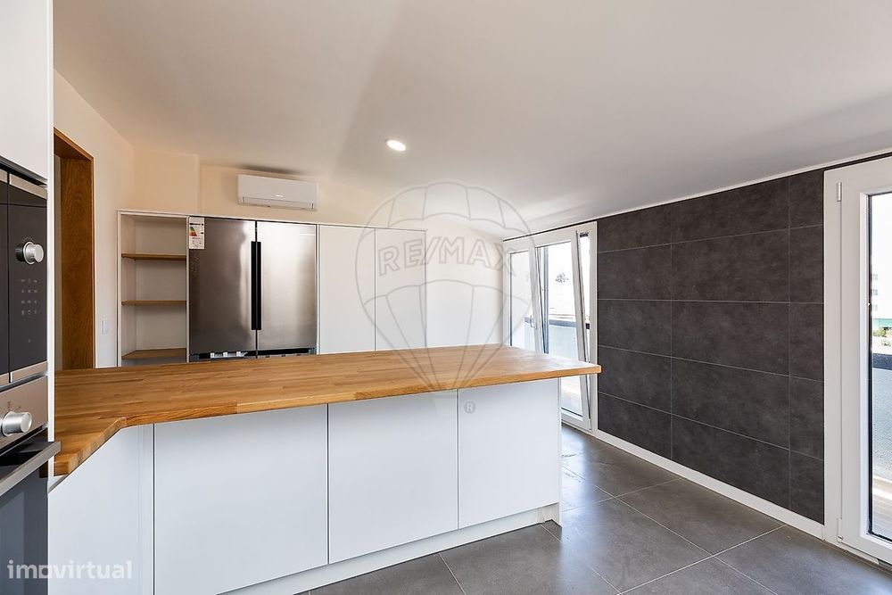 Apartamento T4 para venda