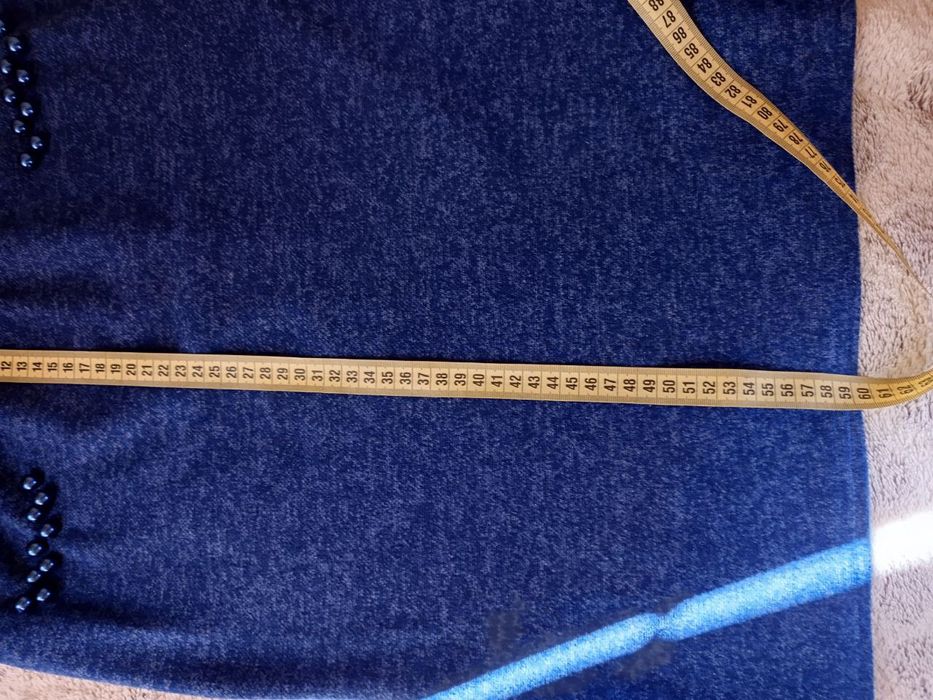 Трикотажний костюм з спідницею