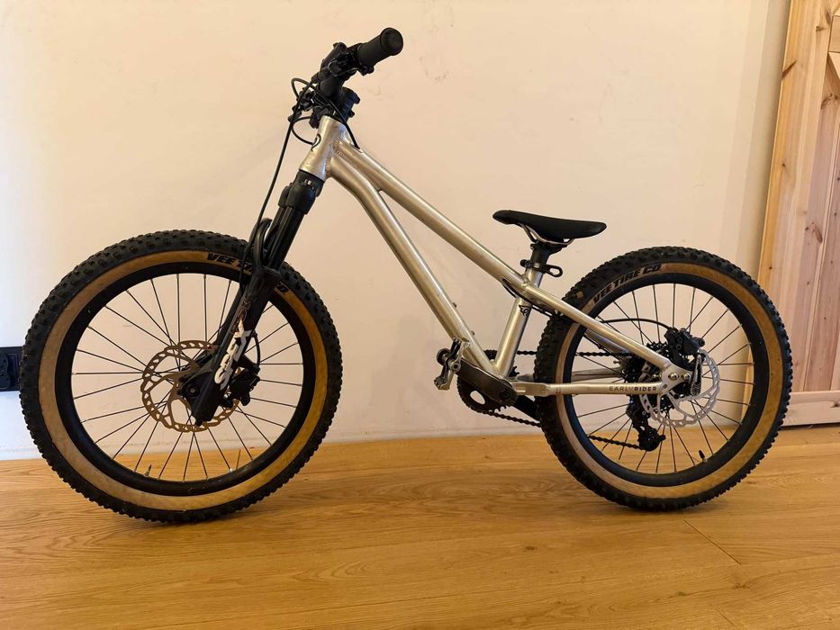 Sprzedam rower Early Rider Helion 20”