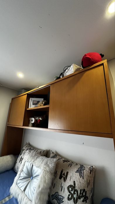 Beliches com decoracão incluída