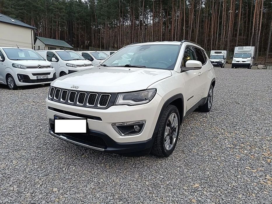 Jeep Compass Rezerwacja