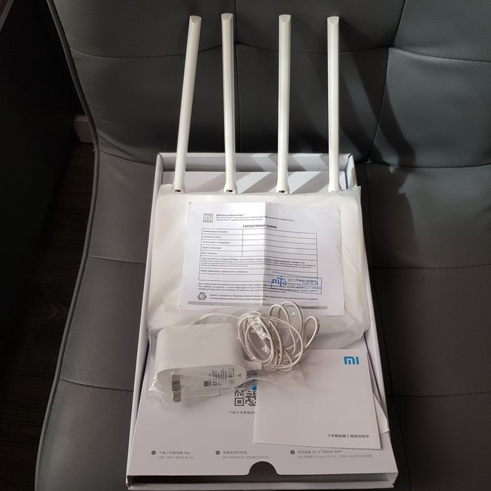 Роутер маршрутизатор Xiaomi Mi Wi-Fi Router 3 Padavan AC1200 DVB4126CN