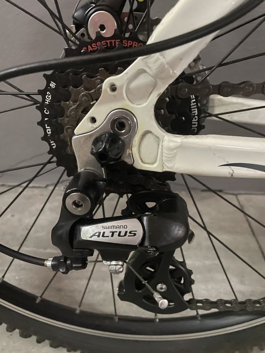 Bicicleta BTT WDR Revolt – Como nova, pouco uso