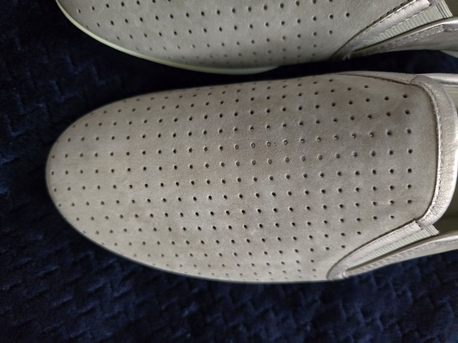 Ecco nowe skórzane buty 39