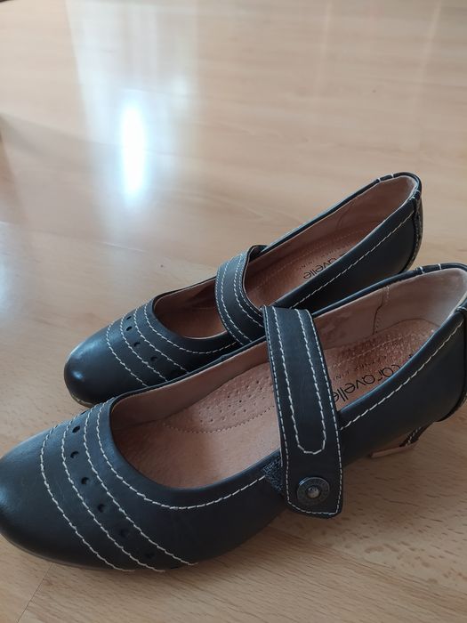Buty 37 caravelle damskie
