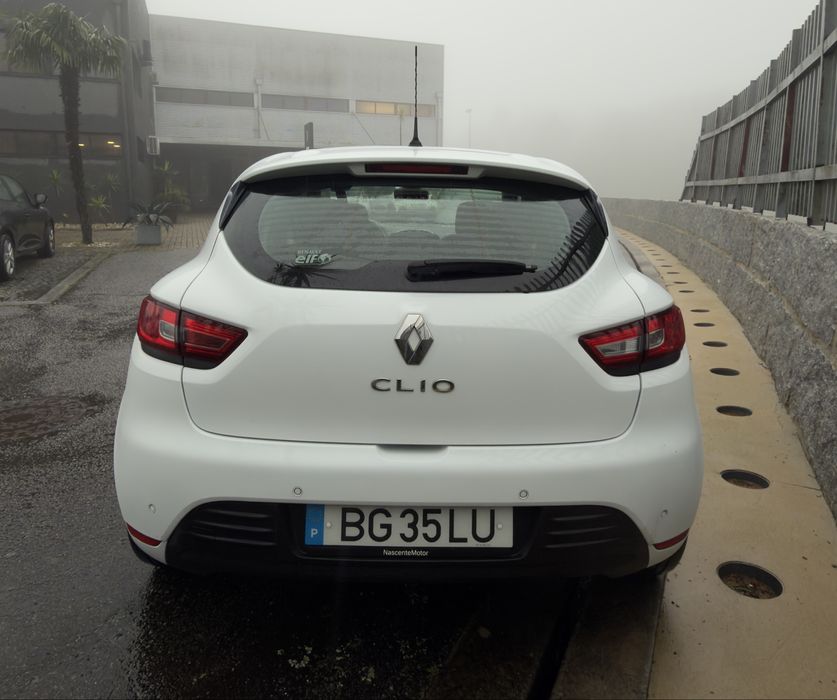 Renault Clio TCE 90 CV Ano 2019 ( Limited Full Extras )