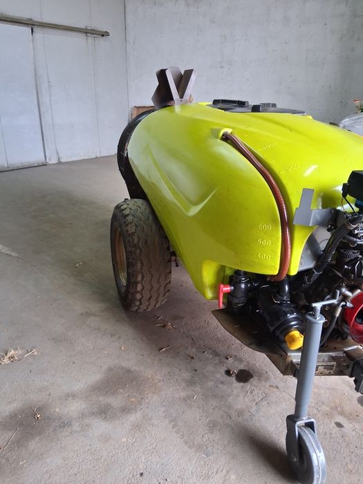 Pulverizador Rocha 1000l