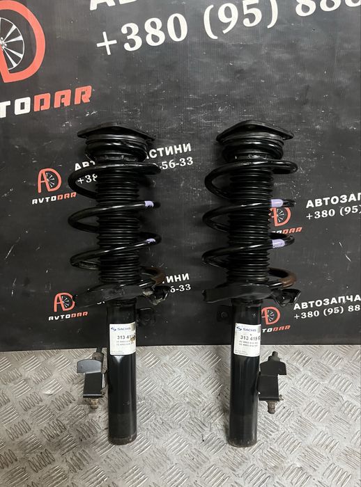 Амортизатори Volvo V50 S40 C30 Стойка Стійка Вольво В50 С40 Пружина