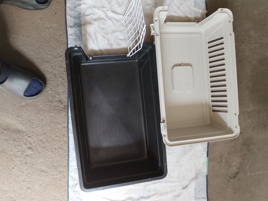 Продам клітку для переносу  цуценяти.