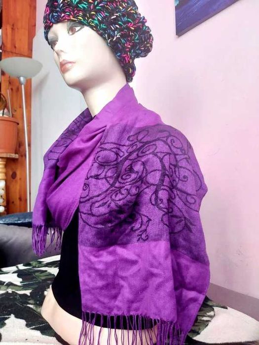 Okazja! Piękny Fioletowy elegancki szalik