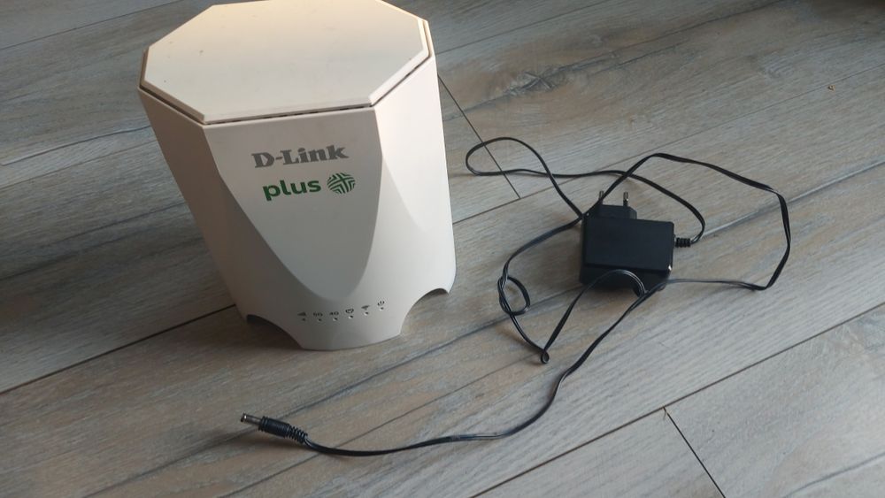 Router D-Link Plus DWR-X1820