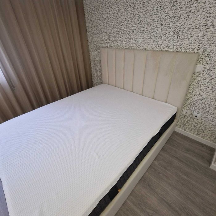 Camas De Casal Estofadas ALTA GAMA - MODELO GOMOS - Top de Gama 190x140m Estrado Incluído!!