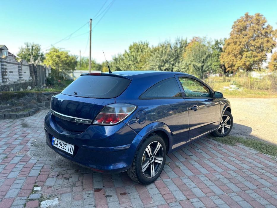 Продам Опель Астра 1.6