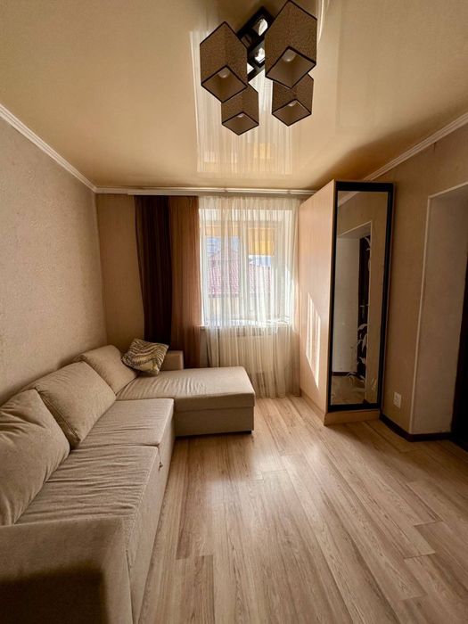 Продаж 1,5 квартири І Дубове