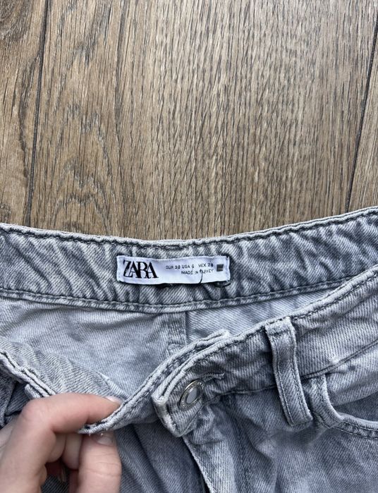 Трендові штани ZARA