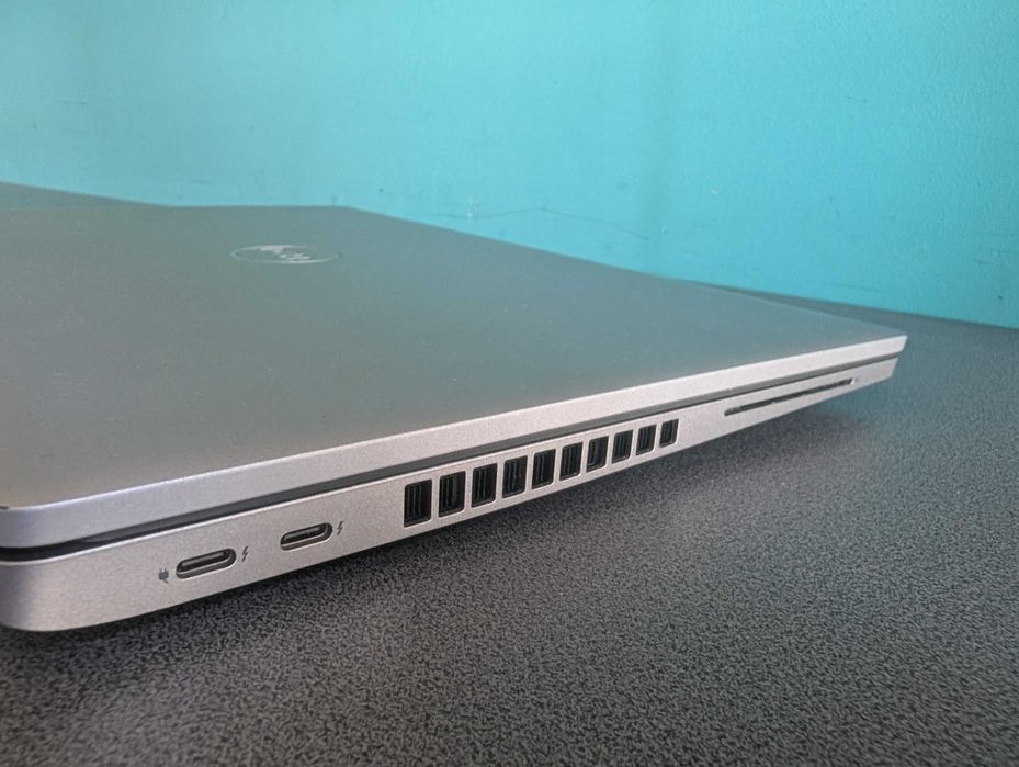 Laptop Dell Precision 3560 i7-11gen 16gb , 512gb, nvidia , win 11