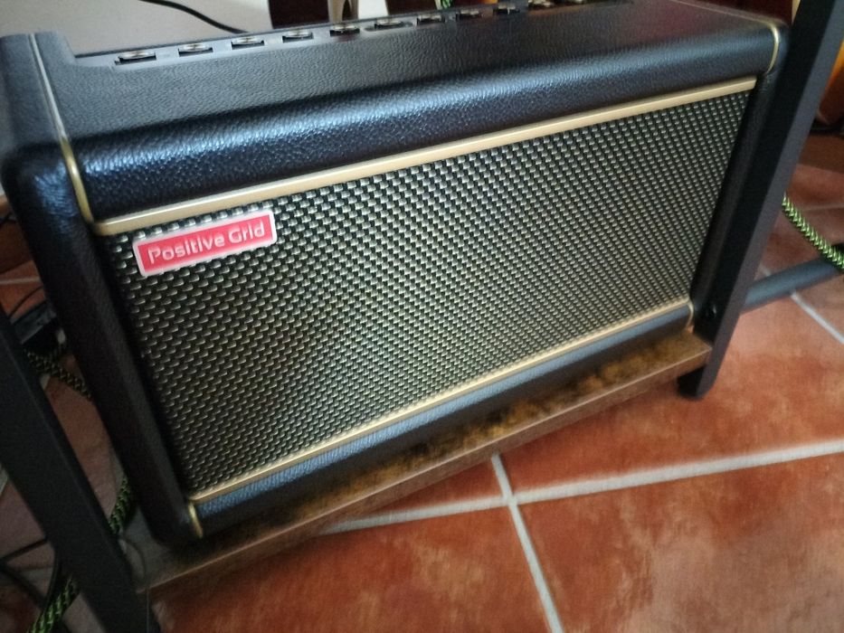 Amplificador de Guitarra Spark  Positive grid 2