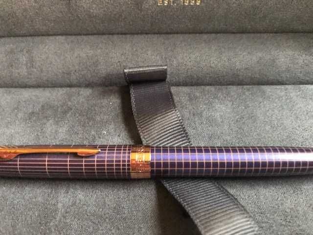 Długopis Parker Sonet Premium Chiselled Purple PGT