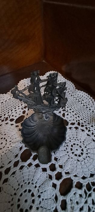 Cinzeiro ferro caravela templários