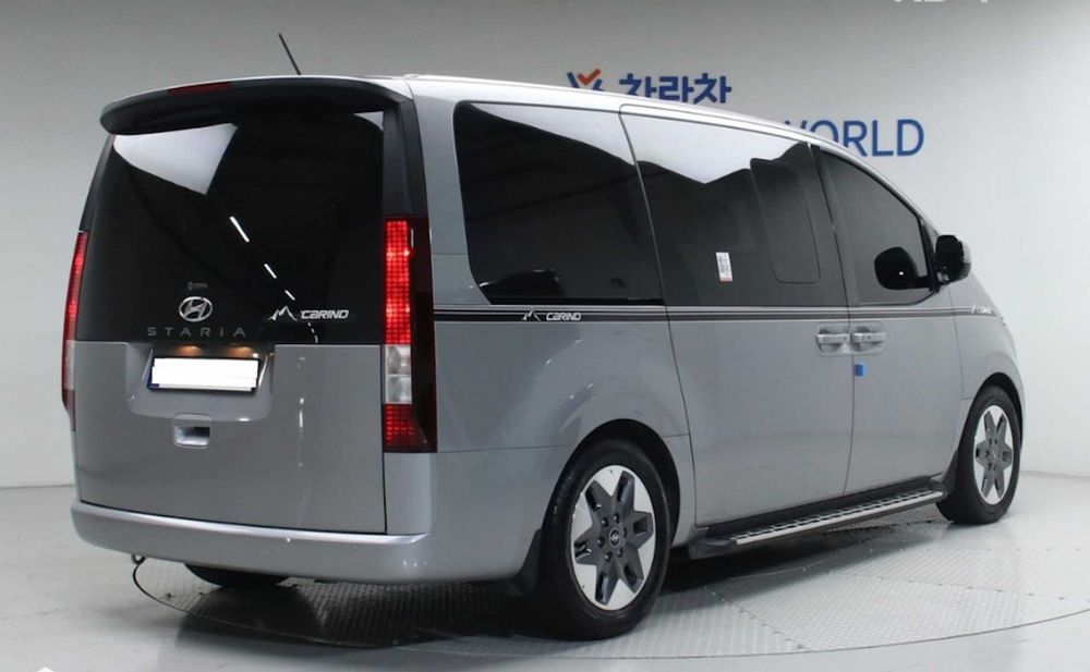 Hyundai Staria 2023 2.2 CRDi Modern (9 місць) — Для сім'ї та подорожей!