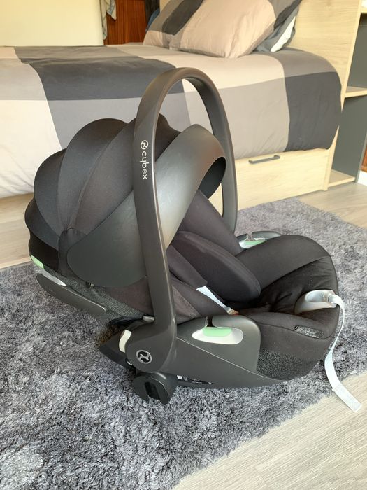 Cadeira Auto Cybex Platinum Cloud T i-Size PLUS + Adaptadores COMO NOVA