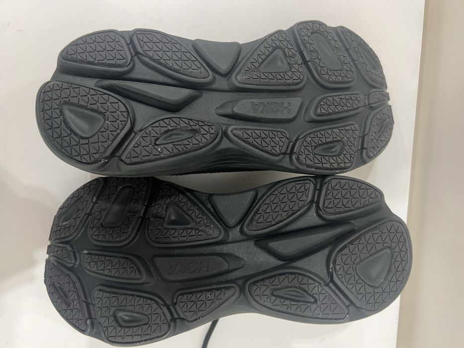 Кросівки Hoka Bondi 8