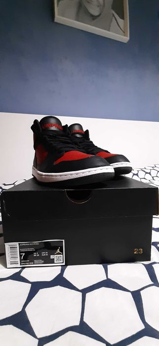 Air Jordan Access