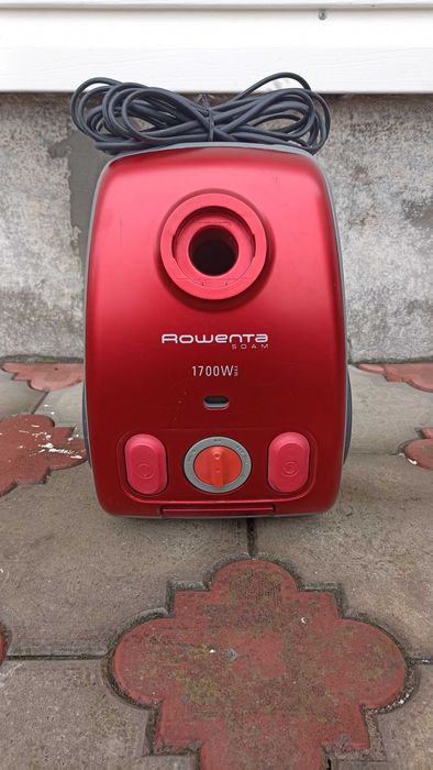 пилесос з європи