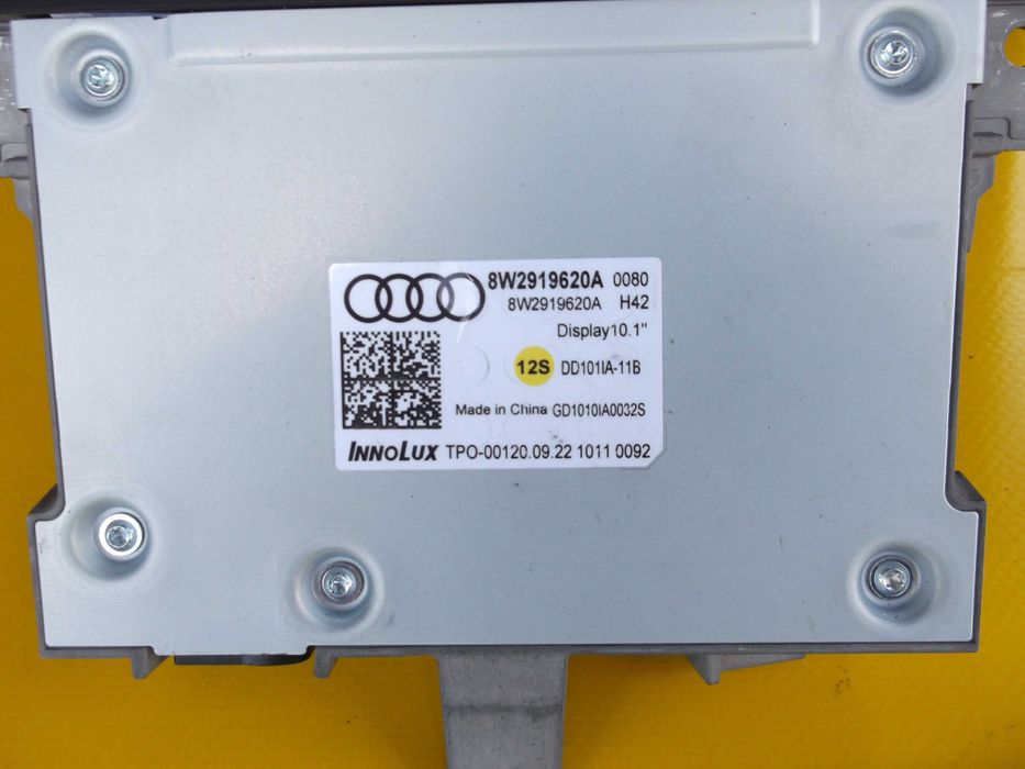 Audi A4,A5,S4,S5 B9 8W0  --monitor,wyświetlacz--
