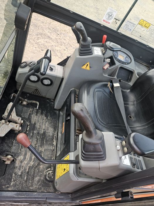 Minikoparka Doosan dx19.Rok 2015.Waga 2tony. Jcb.kubota takeuchi.bobca