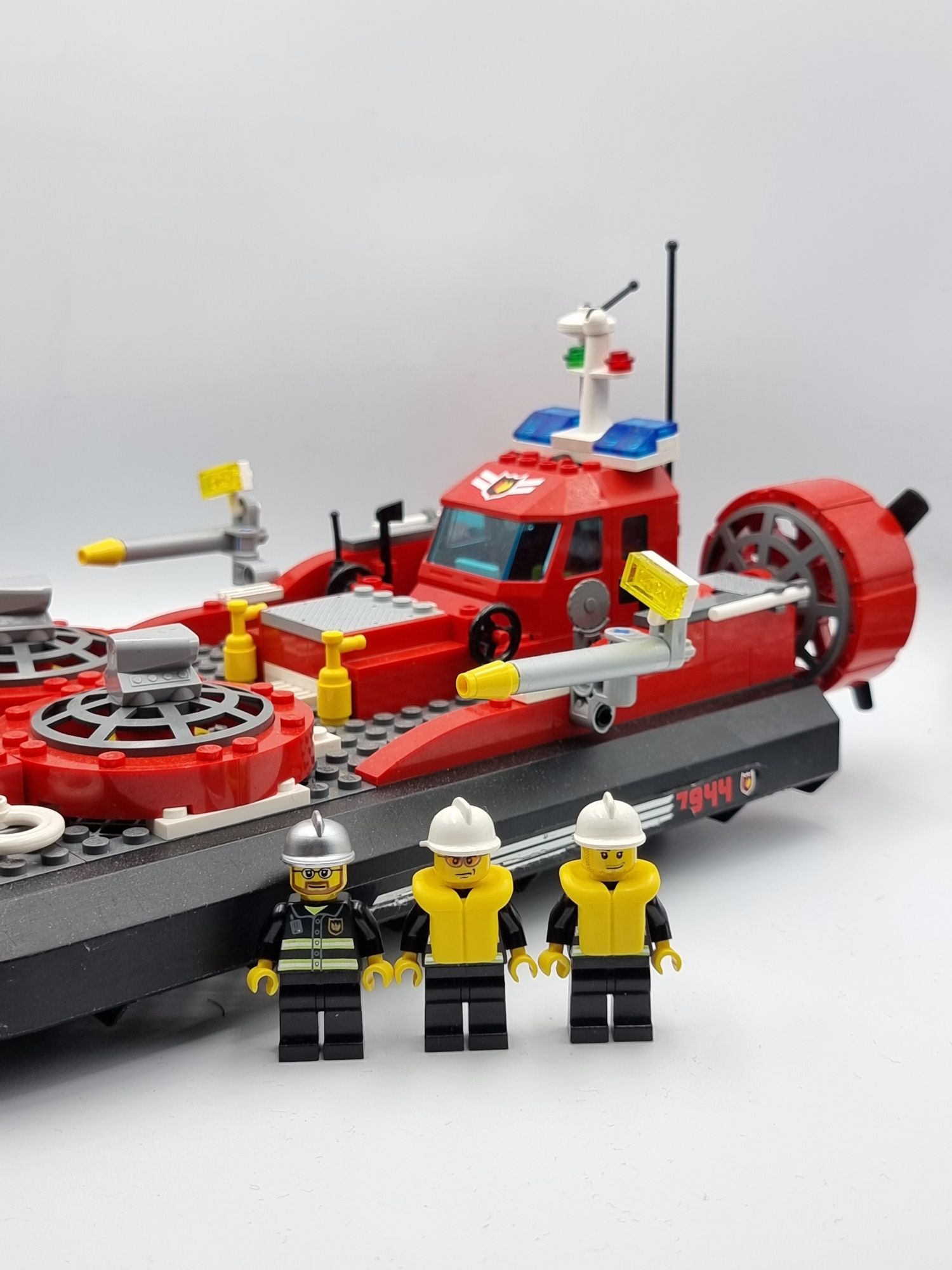 Lego 7944 hotsell