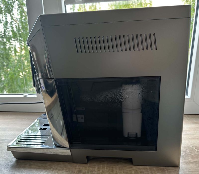 Delonghi PrimaDonna Elite 650.55 WiFi
