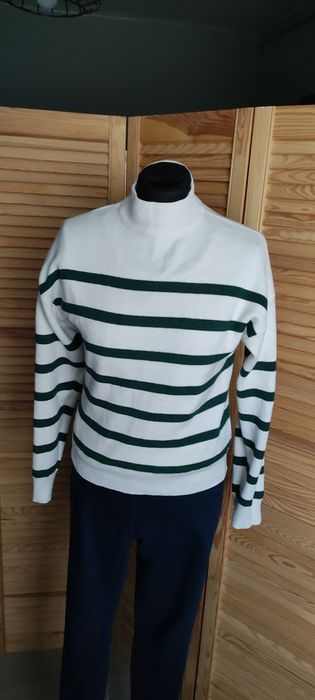 Biały sweter w zielone paski Primark S XS