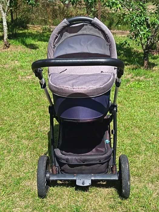 Wózek 2w1 firmy Baby design model Husky.
