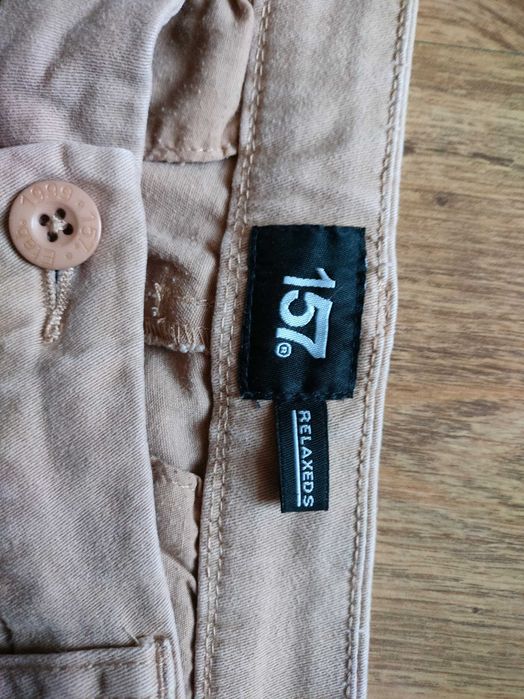 Mięciutkie spodnie damskie chinosy M Lager 157