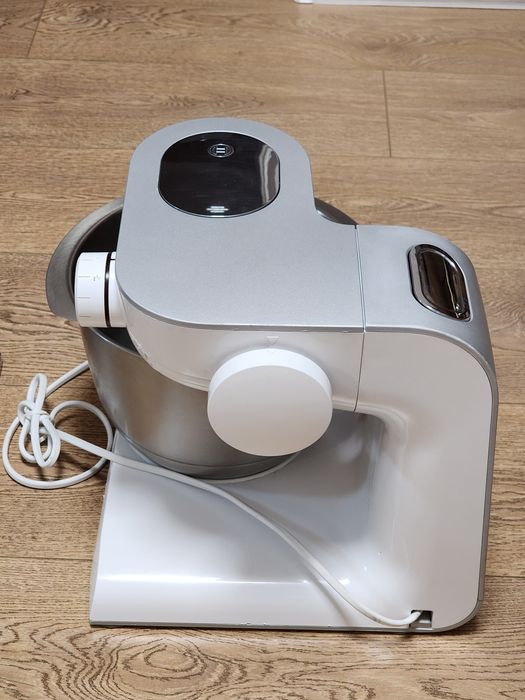 Кухонна машина  Bosch MUM 54