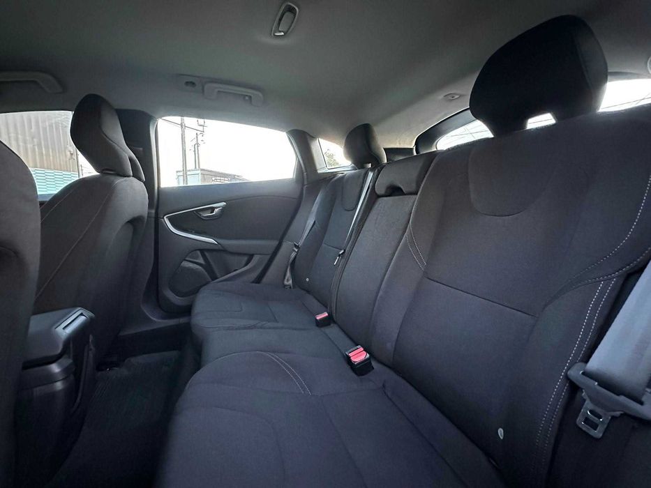 Volvo V40 1.6 Diesel `GARANTIA `