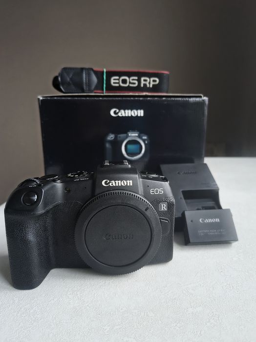 Фотоапарат Canon EOS RP body