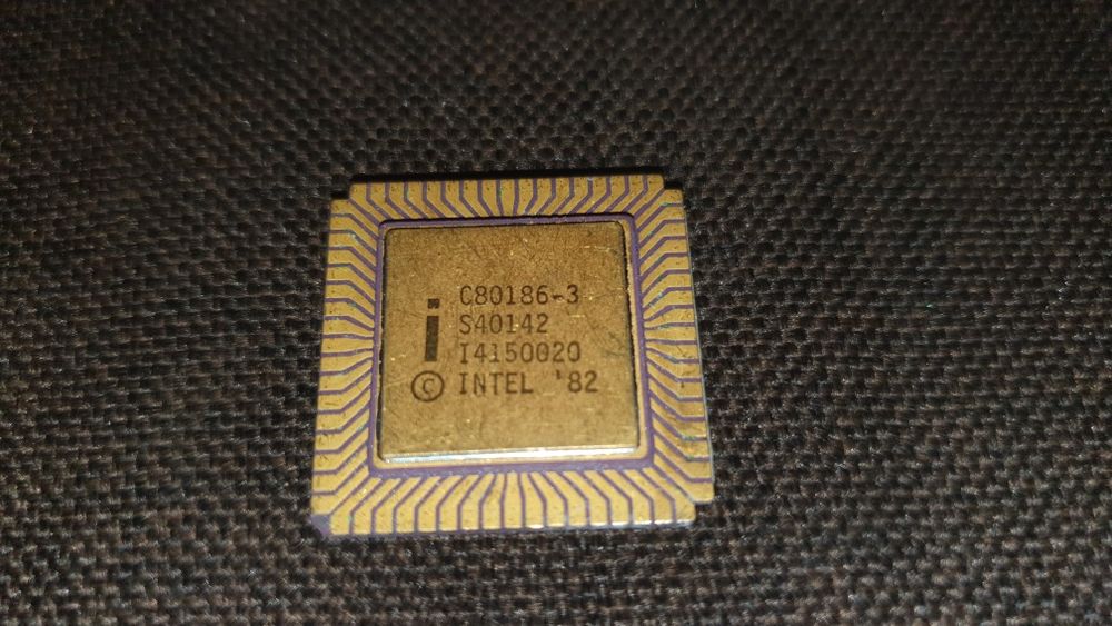 Procesor Intel 80186 3MHZ 1984rok Retro Sprawny.