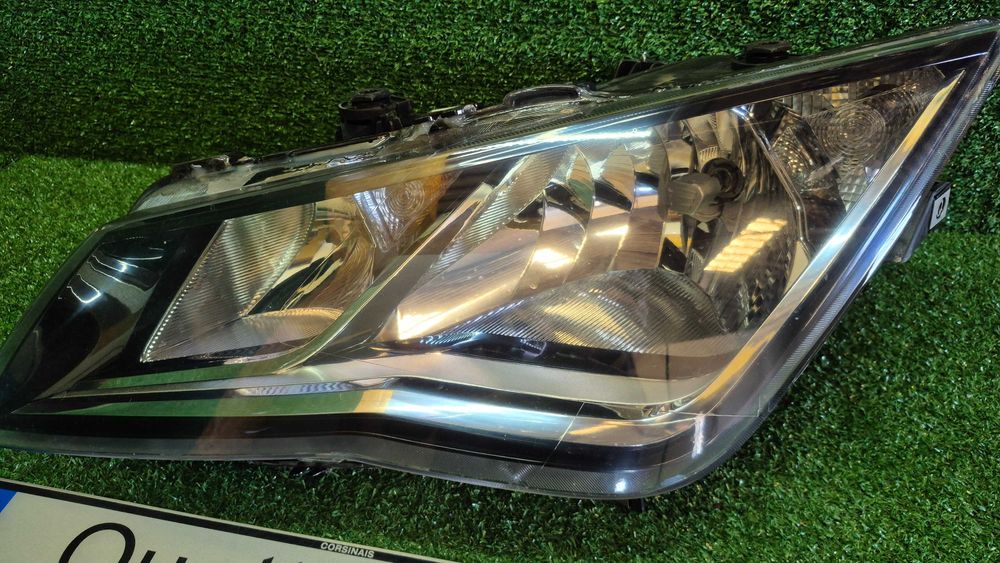 Otica Farol Esquerdo Seat Leon III 5F 5F1 5F5 5F8 2012 a 2021 Ref. 445-1134LMLEMN2 DEPO usada como nova