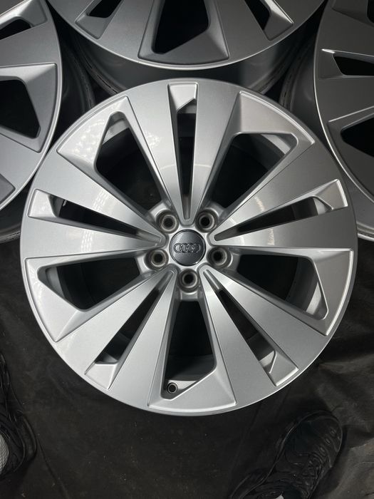 Диски R19 5x112 Et20 8.5J. Audi Q8 Q7 Q5 A8 A7 A6 A5 E-tron Tiguan