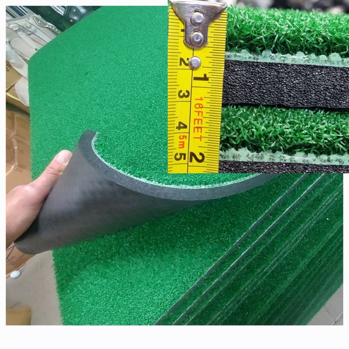 Mata golfowa rangowa profesjonalna  150cm/150cm.