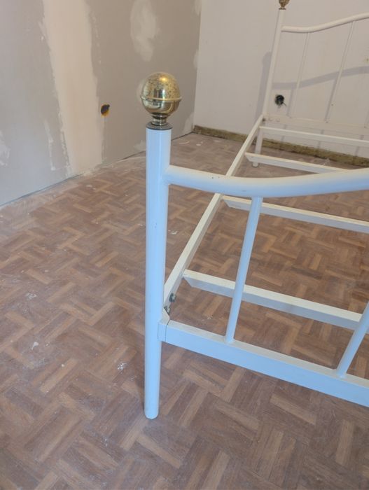 Cama de solteiro + colchão