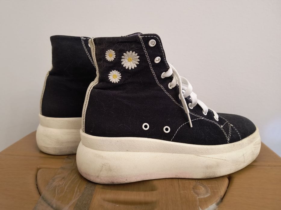 Trampki wysokie Bershka 38 hippie adidasy buty tanio kwiatki