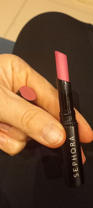 Pomadka szminka Sephora róż maniac mat 01  0176C