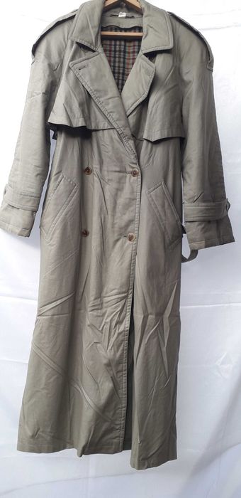Плащ - пальто демисезонное. Размер 52