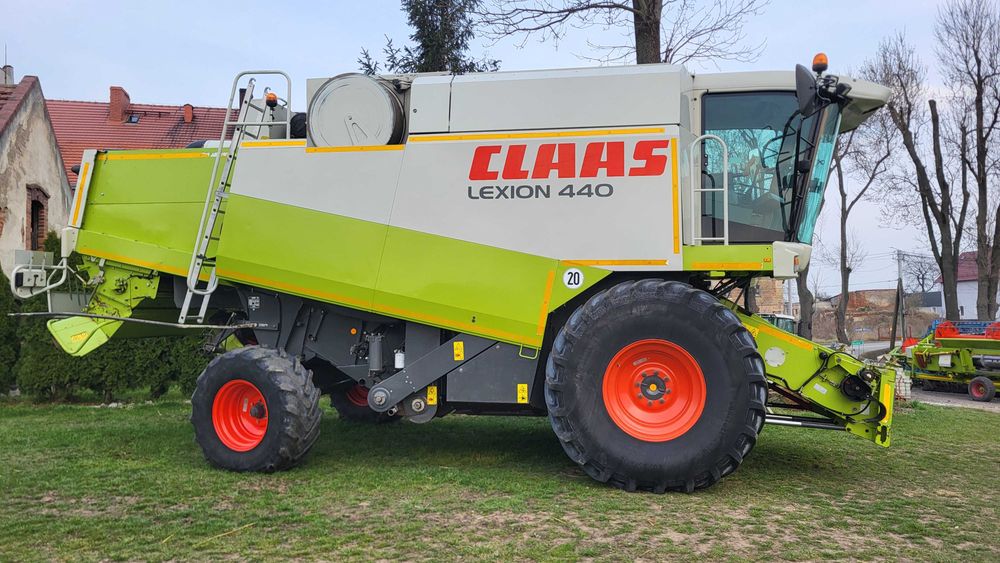 Claas Lexion 440 z 2002r