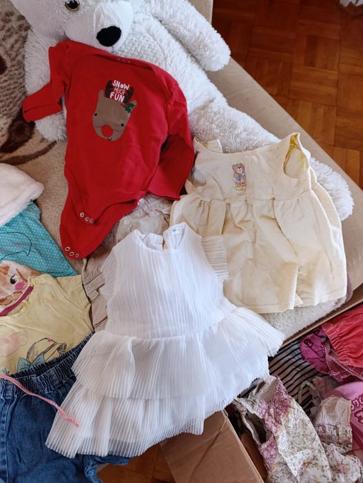 Ubranka dla dziewczynki 68-80