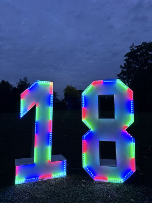 Cyfra 18 LED 120 cm różne kolory