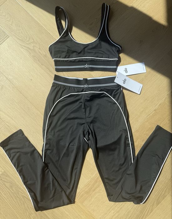 Alo yoga set komplet do yogi